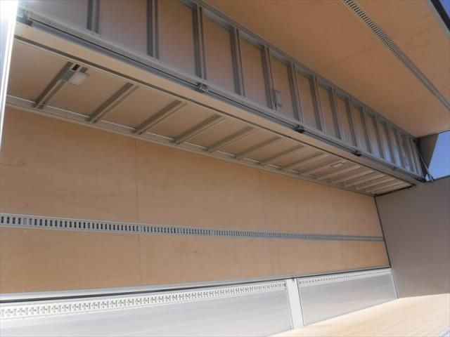 NISSAN DIESEL QUON 2025 Image 31