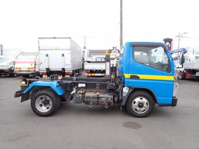 MITSUBISHI CANTER 2015 Image 31