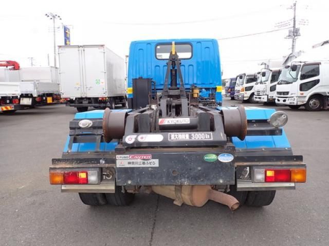 MITSUBISHI CANTER 2015 Image 31