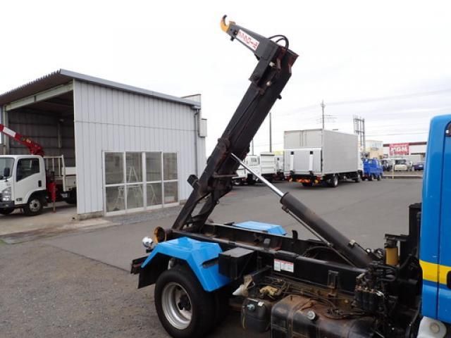 MITSUBISHI CANTER 2015 Image 31