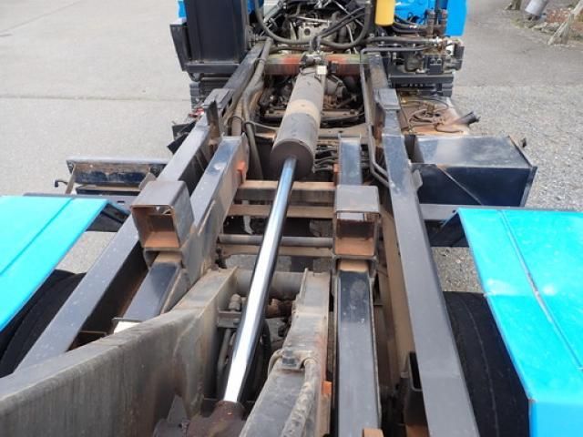 MITSUBISHI CANTER 2015 Image 31