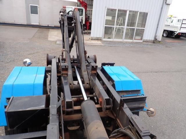 MITSUBISHI CANTER 2015 Image 31