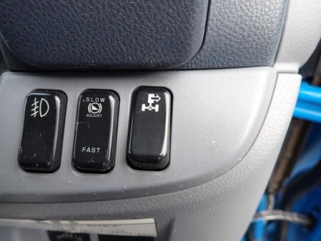 MITSUBISHI CANTER 2015 Image 31