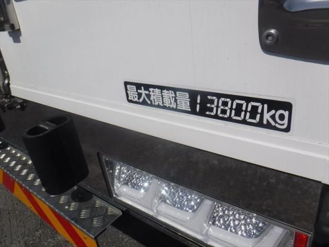 NISSAN DIESEL QUON 2025 Image 31