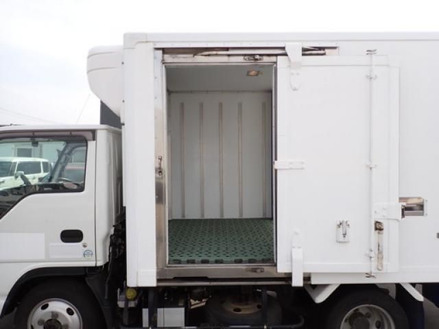 ISUZU ELF 2019 Image 31