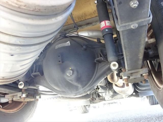 MITSUBISHI CANTER 2013 Image 31