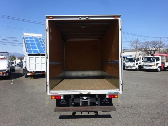 MITSUBISHI CANTER 2013 Image 31