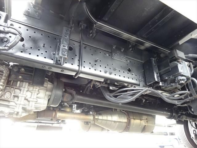 ISUZU FORWARD 2018 Image 31