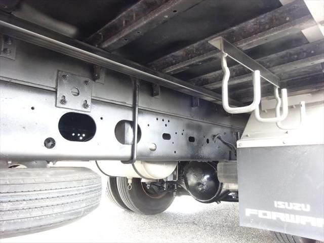 ISUZU FORWARD 2018 Image 31