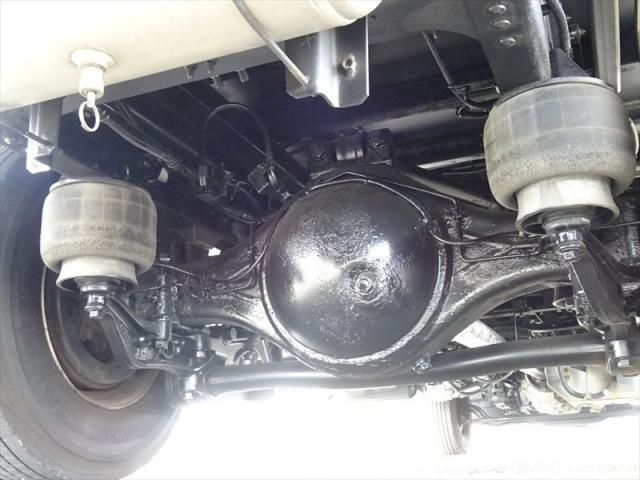 ISUZU FORWARD 2018 Image 31