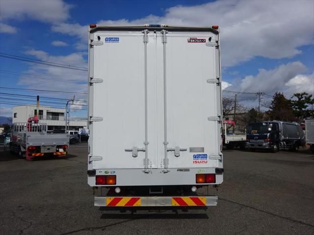 ISUZU FORWARD 2018 Image 31