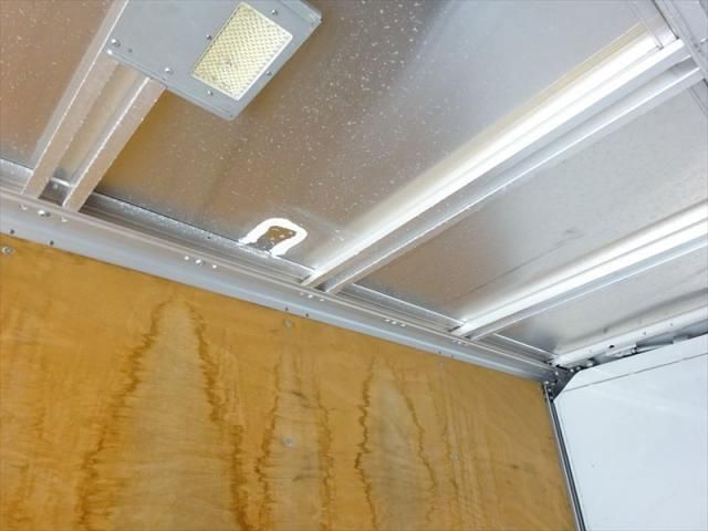 ISUZU FORWARD 2018 Image 31