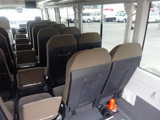 TOYOTA COASTER 2025 Image 31