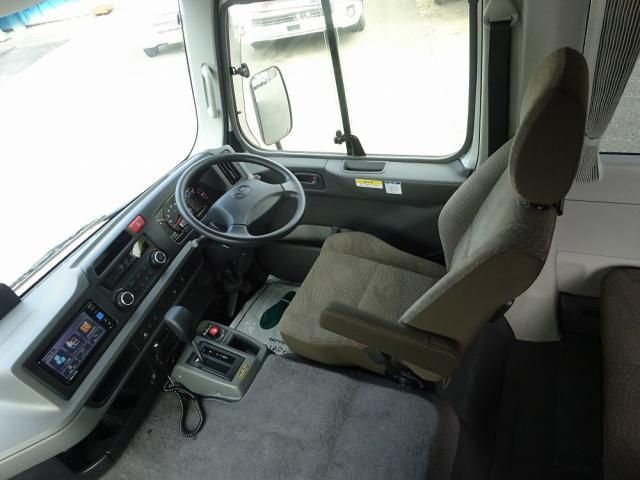 TOYOTA COASTER 2025 Image 31