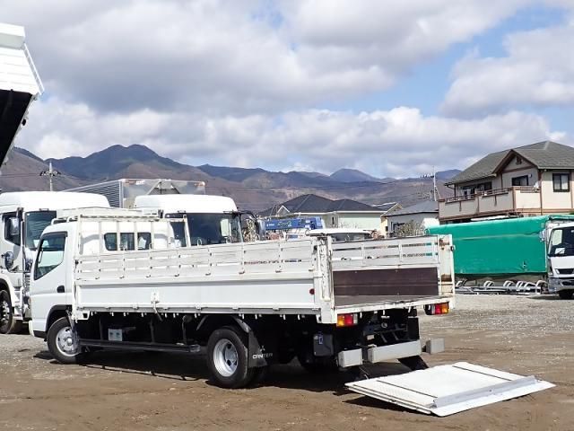 MITSUBISHI CANTER 2003 Image 31