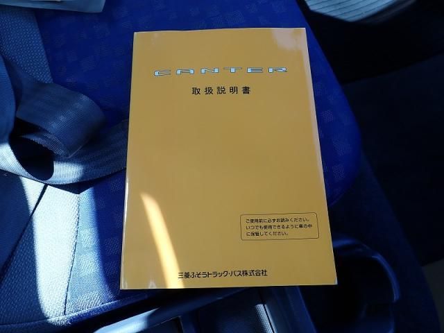 MITSUBISHI CANTER 2003 Image 31