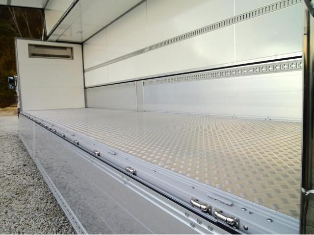 HINO PROFIA 2025 Image 31