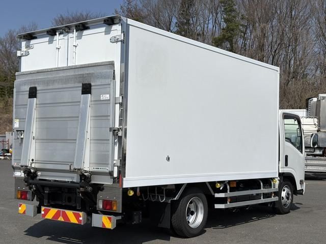 ISUZU ELF 2016 Image 31