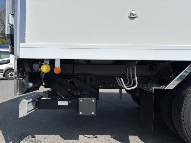 ISUZU ELF 2016 Image 31