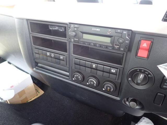 MITSUBISHI FUSOU FIGHTER 2025 Image 31