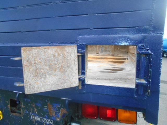 MITSUBISHI FUSOU FIGHTER 2008 Image 31