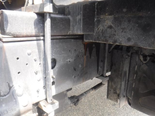 HINO PROFIA 2013 Image 31