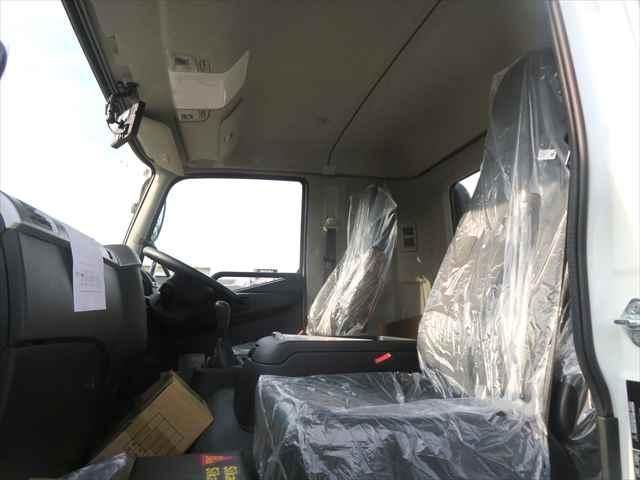 MITSUBISHI FUSOU FIGHTER 2025 Image 31