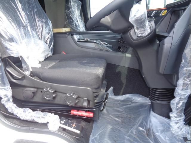 MITSUBISHI FUSOU SUPER GREAT 2025 Image 31