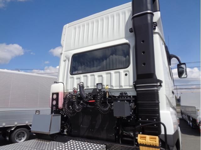 MITSUBISHI FUSOU SUPER GREAT 2025 Image 31