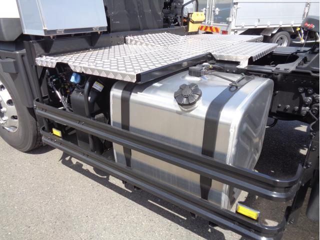 MITSUBISHI FUSOU SUPER GREAT 2025 Image 31