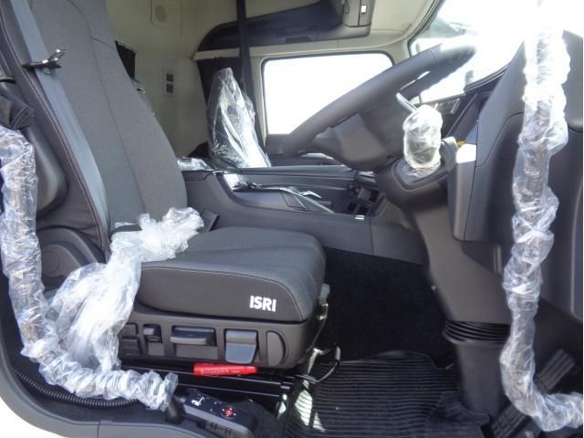 MITSUBISHI FUSOU SUPER GREAT 2025 Image 31