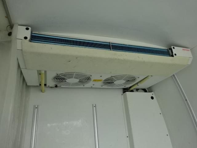 TOYOTA HIACE 2013 Image 31
