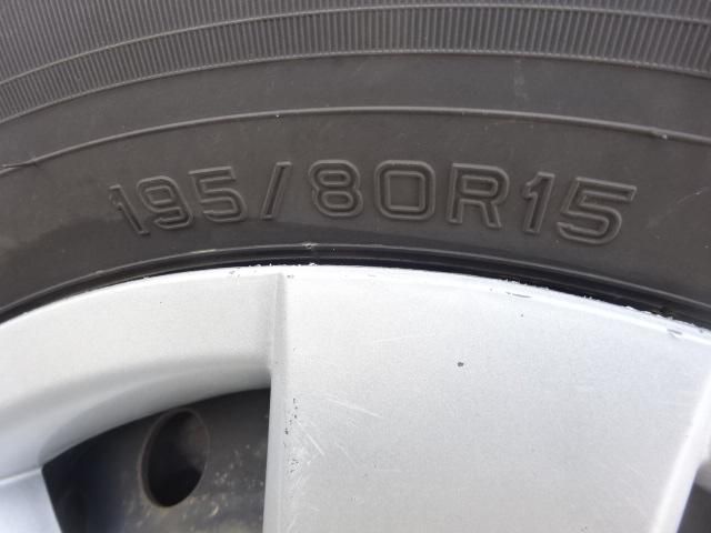 TOYOTA HIACE 2013 Image 31