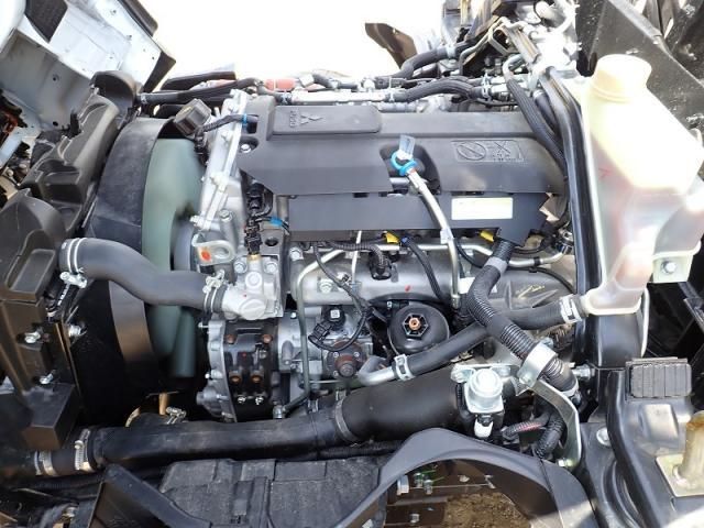 MITSUBISHI CANTER 2024 Image 31