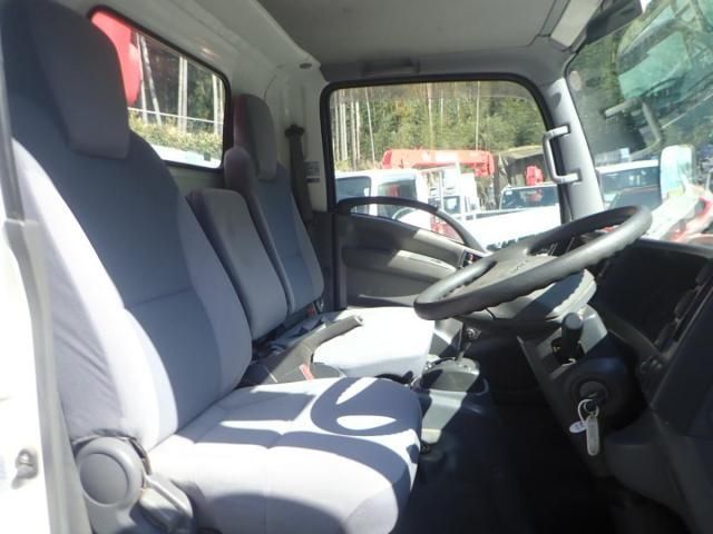 ISUZU ELF 2015 Image 31