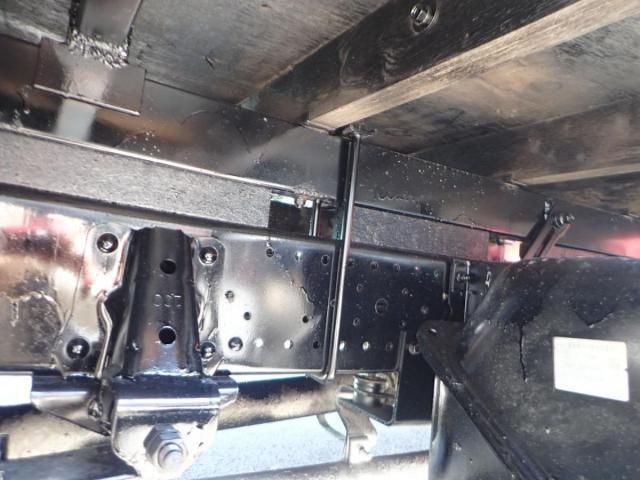 ISUZU ELF 2015 Image 31