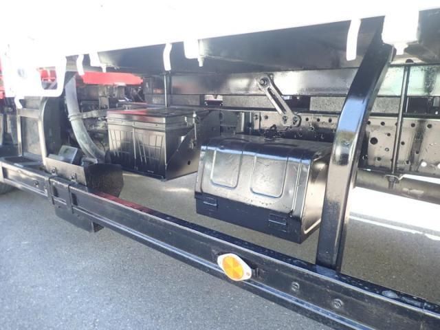 ISUZU ELF 2015 Image 31