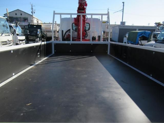 MITSUBISHI CANTER 2025 Image 31