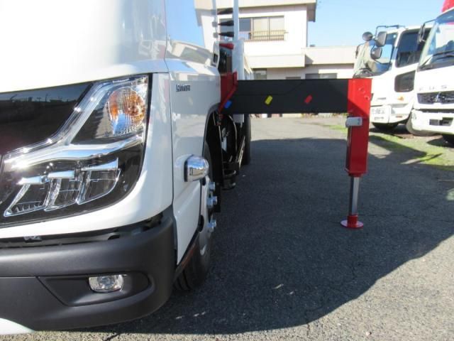 MITSUBISHI CANTER 2025 Image 31
