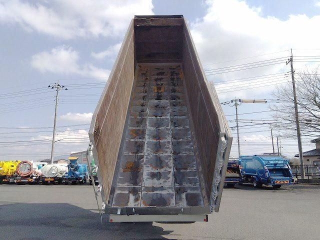 HINO PROFIA 2003 Image 31