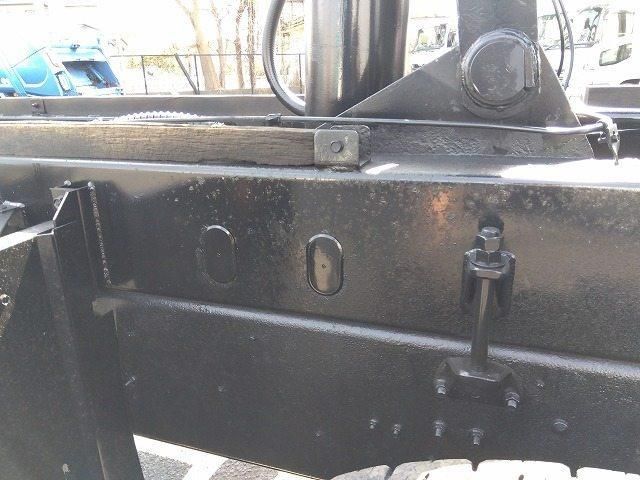 HINO PROFIA 2003 Image 31