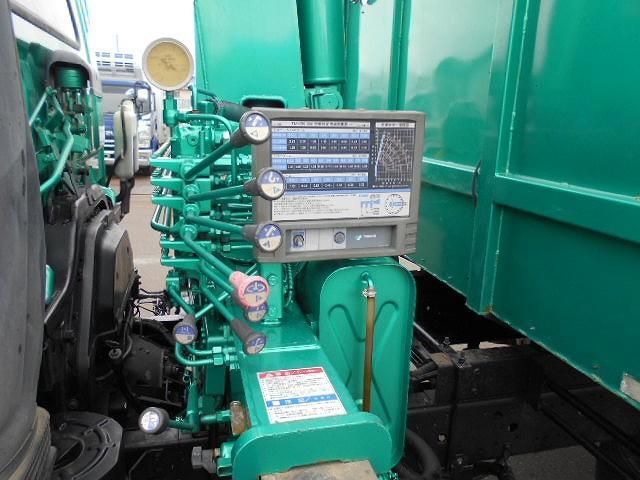 ISUZU FORWARD 2004 Image 31