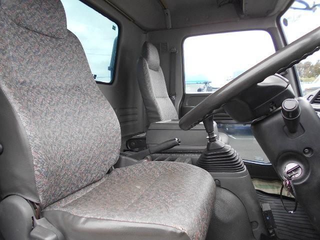 ISUZU FORWARD 2004 Image 31