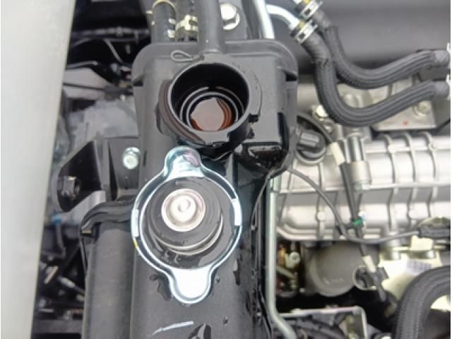 MITSUBISHI CANTER 2025 Image 31