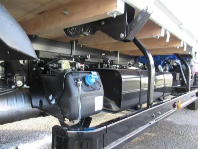 MITSUBISHI CANTER 2025 Image 31