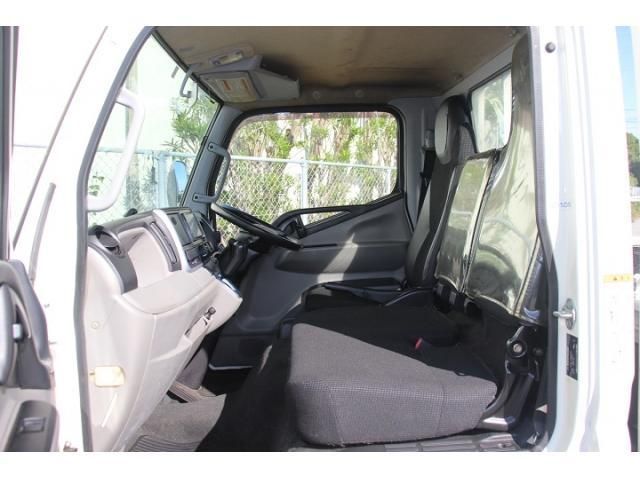 MITSUBISHI CANTER 2018 Image 31