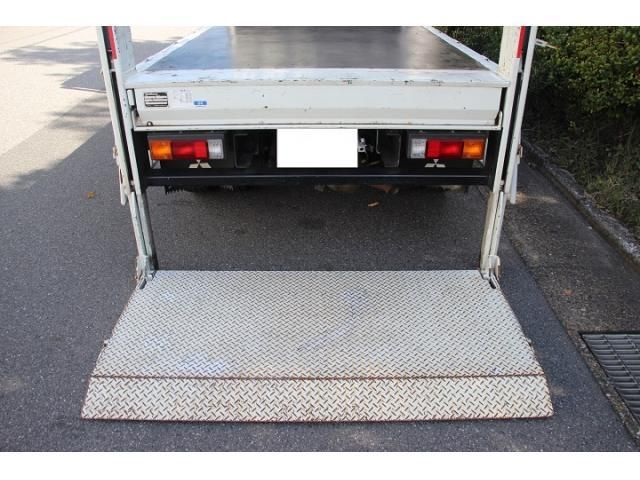 MITSUBISHI CANTER 2018 Image 31