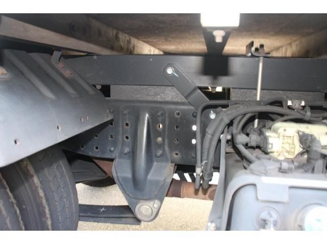 MITSUBISHI CANTER 2018 Image 31