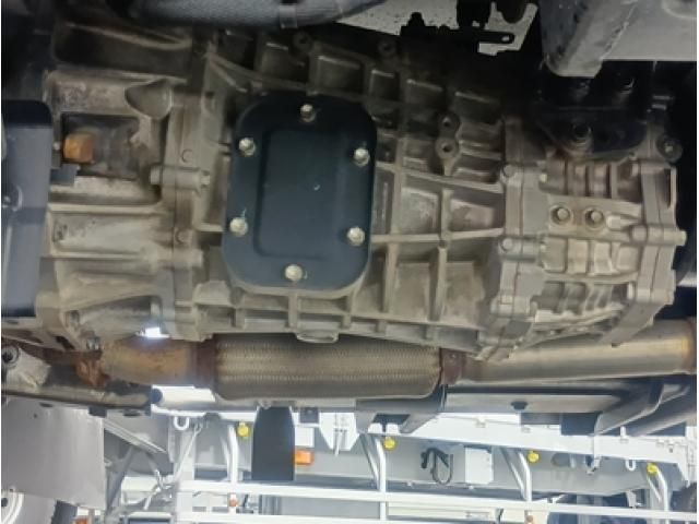 HINO DUTRO 2020 Image 31