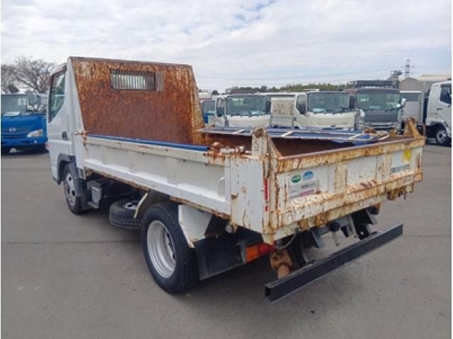 MITSUBISHI CANTER 2013 Image 31